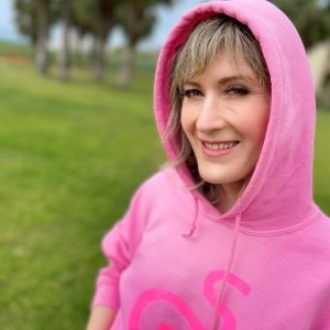 93d189_e4ff8ebcf5b7434882b16d44f738b20a~mv2